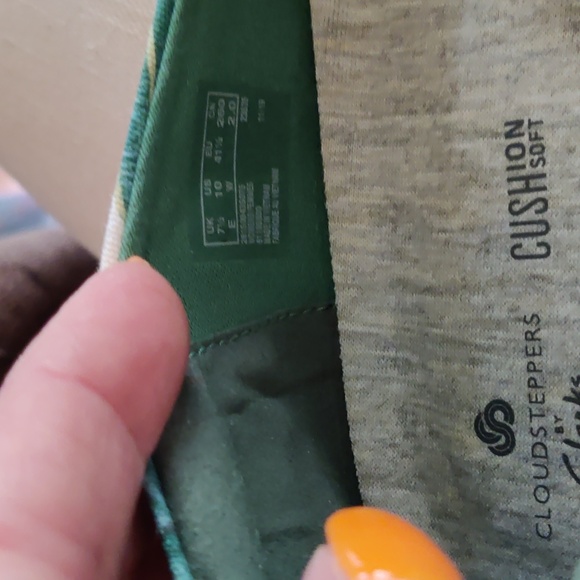 Clarks cloud steppers - Picture 3 of 3